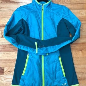 Champion Women’s zippered jacket - size M